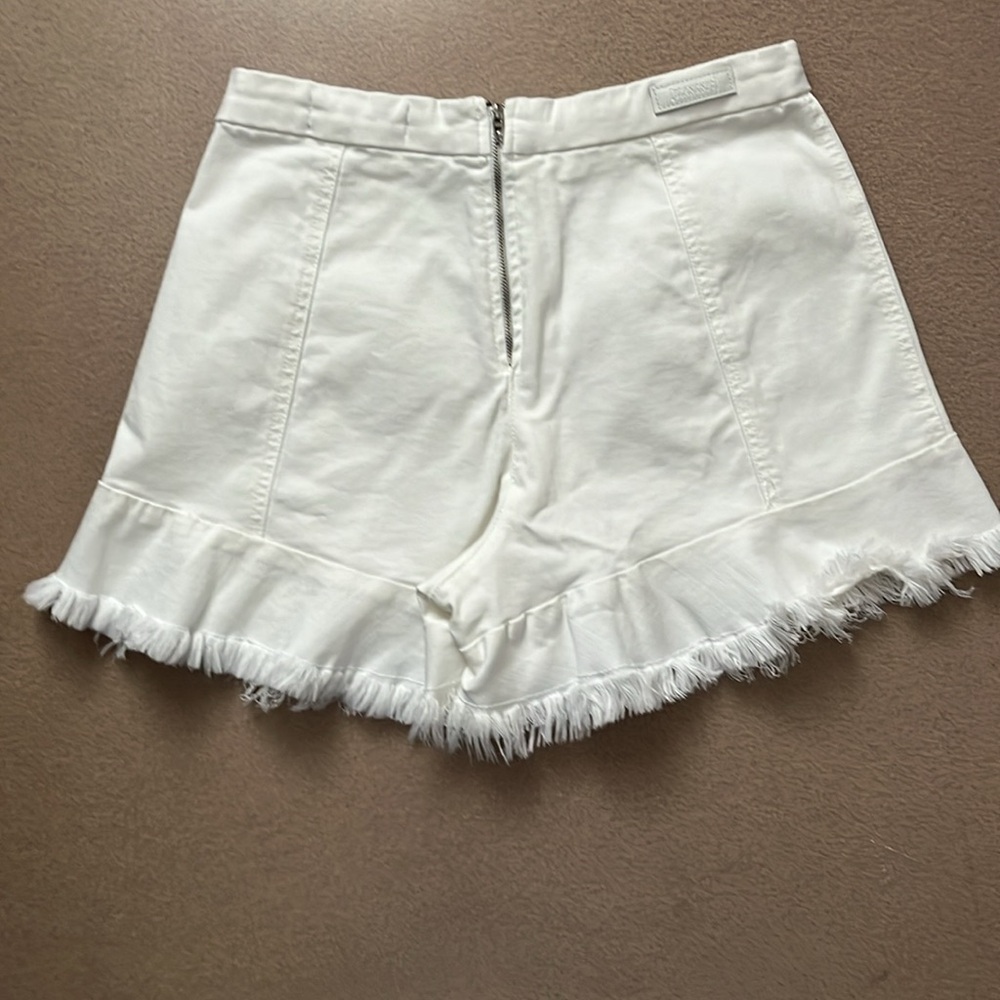 Blank NYC Fringed White Flair Shorts - Picture 5 of 9